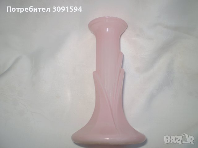 19 век Рядка Ваза С трудно за намиране Форма розово стъкло, снимка 9 - Антикварни и старинни предмети - 39075437
