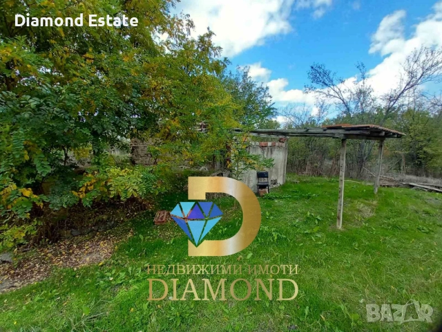 Двуетажна къща в село Трънково, общ. Раднево, снимка 7 - Къщи - 52085304