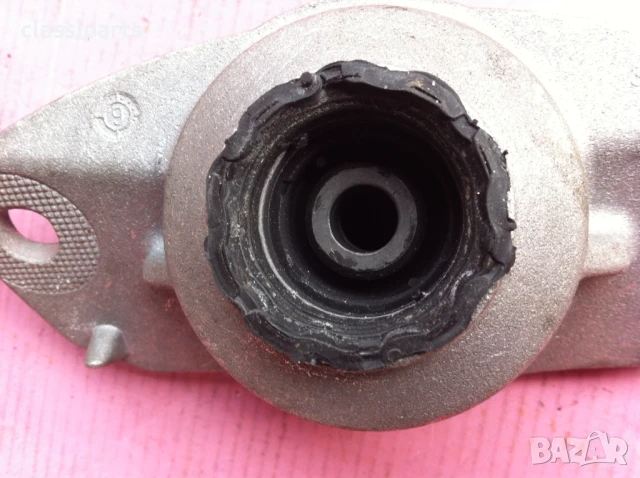 Тампон на макферсън FEBI за Фолксваген Пасат / VW Passat, снимка 2 - Части - 51014270