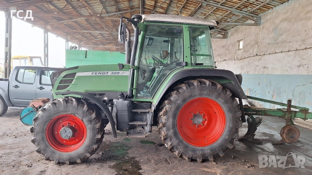 Трактор Fend 309 Vario мощност 95к.с., снимка 5 - Селскостопанска техника - 53389315