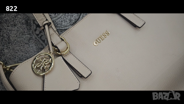 Ориинална "GUESS", снимка 8 - Чанти - 52910465