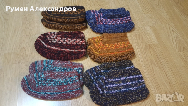 Домашни вълнени чорапи, шапки и терлици ръчна изработка, снимка 6 - Мъжки чорапи - 41689558