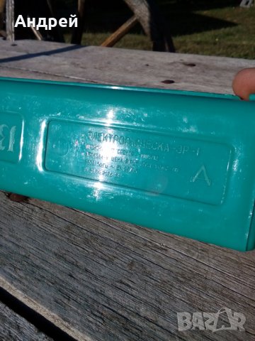 Стара електрическа четка за коса #2, снимка 3 - Антикварни и старинни предмети - 26674794