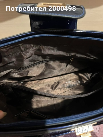 Тъмно синя дамска чанта, снимка 4 - Чанти - 52815931