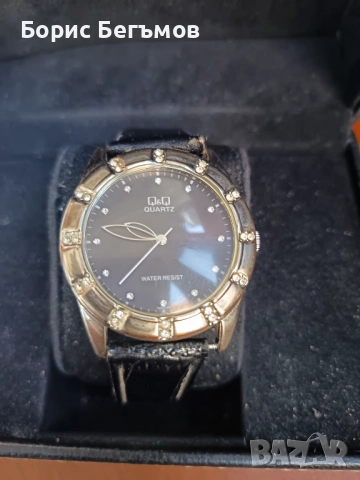 Дамски часовник Q&Q GQ90J302Y, снимка 4 - Дамски - 52047695