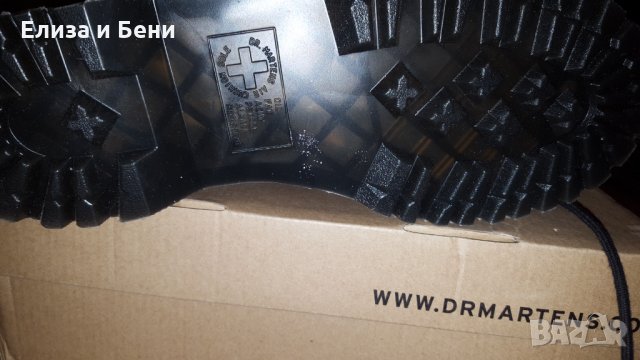 Н: 38 и 42 ОРИГИНАЛНИ нови ботуши кубинки номер 38 и 42 DR. MARTENS на плаформа, снимка 8 - Дамски ботуши - 35131463