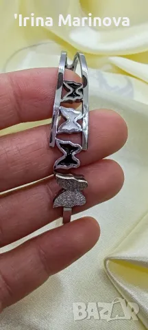 Гривна от медицинска стомана , снимка 3 - Гривни - 49982562