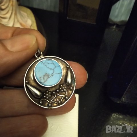 Стара сребърна висулка с тюркоаз ръчна изработка 