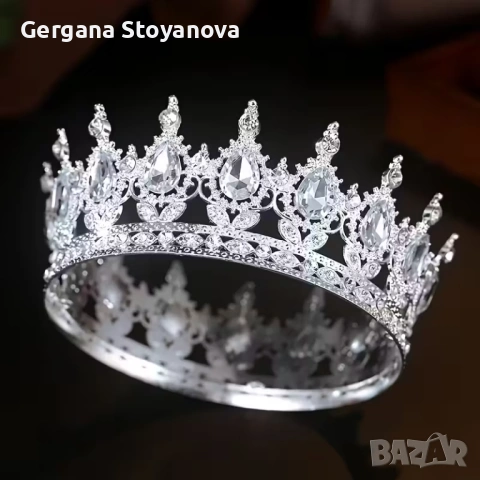 Метална корона с камъни за торта и партита