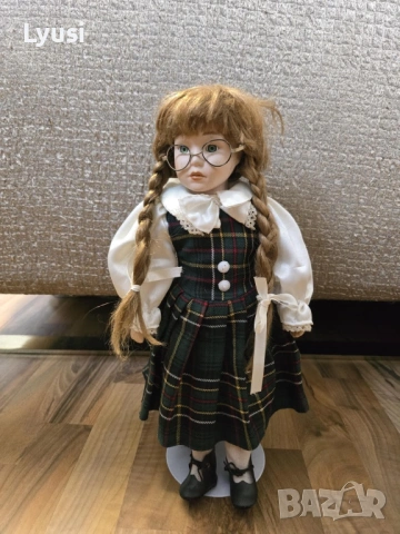 Различни порцеланови кукли, снимка 18 - Колекции - 53246949