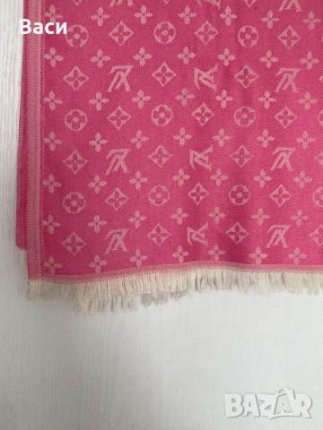 Louis Vuitton розов шал, снимка 2 - Шалове - 42959488