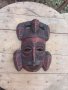 Дървена африканска маска, снимка 1 - Статуетки - 39649918