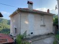 Продавам триетажна къща в село Момчиловци, до Пампорово и Смолян