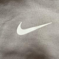 Кроп суитчър Nike, снимка 5 - Суичъри - 39384253
