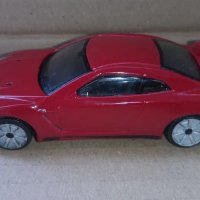 Bburago Nissan GT-R 2009 - 1:43, снимка 2 - Колекции - 40650791