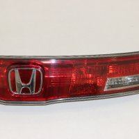 Стоп заден капак Honda Civic VIII хечбек (2005-2011г.) 8 генерация / задна емблема Хонда Сивик, снимка 3 - Части - 43856258
