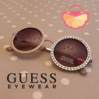 GUESS 🍊 Дамски кръгли слънчеви очила "GOLG PEARLS" нови с кутия, снимка 6 - Слънчеви и диоптрични очила - 40811393
