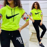 ✔️💛Nike уникален дамски екип с неоново горнище💛✔️, снимка 1 - Спортни екипи - 43675828