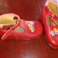 Детски обувки и сандали, номер 23, снимка 1 - Детски обувки - 32705121