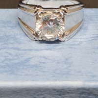 Сребърен пръстен с индийски естествен циркон, снимка 1 - Пръстени - 43572101