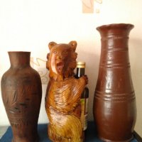 Вази и статуетка,,мечок-поставка за шише". Стари глинени-керамични изработки., снимка 1 - Вази - 40491925