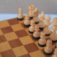 Неизползван дървен туристически шах от '' ГДР '' с магнити, снимка 12 - Колекции - 40196771