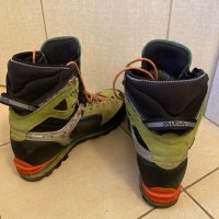 Обувки Salewa Condor Evo, снимка 1 - Спортни обувки - 38539136