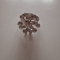 Нов дамски пръстен с цирконий, снимка 1 - Пръстени - 39674516