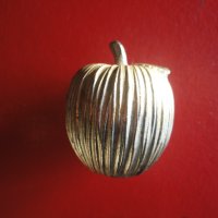 Уникална бронзова солница пиперница ябълка , снимка 4 - Други - 43524936