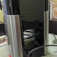 Продавам щварц кафе  машина Philips, снимка 2 - Кафемашини - 43315332