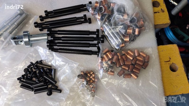 Основни болтове и втулки за Каабо Мантис , снимка 1