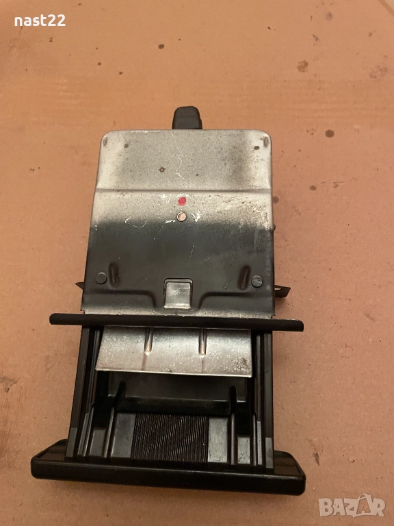 Пепелник за Сузуки Гранд Витара/Suzuki Grand Vitara  1998-2005, снимка 1