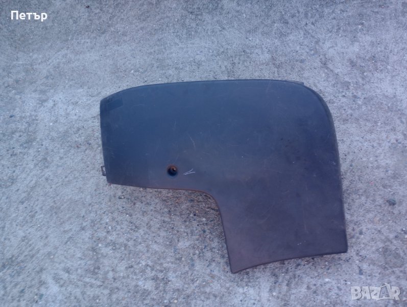 Ляв ъгъл буфер задна броня рено трафик Опел виваро 2001-2014г, снимка 1