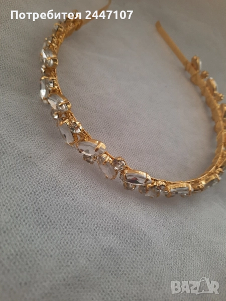 Диадема със стъклени кристали, снимка 1