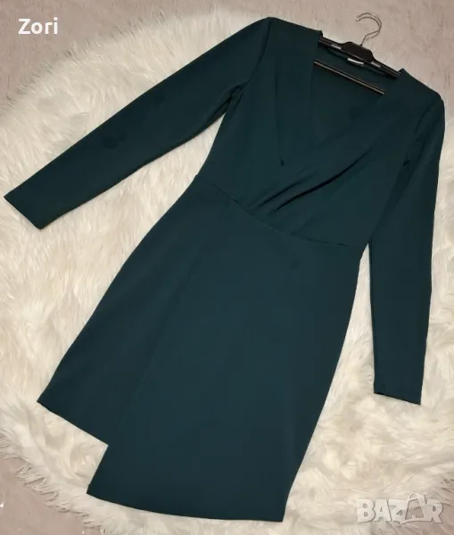 РАЗКОШНА зелена рокля , снимка 1