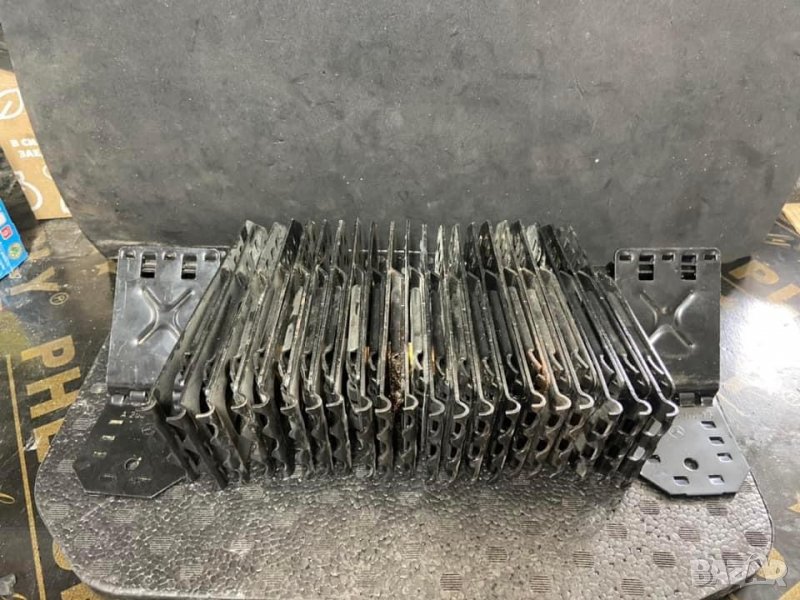 Подпирачка клин при смяна на гума оригинална мерцедес , снимка 1