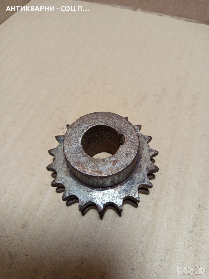 Соц Стара Зъбчата Шайба За Машини Техника 0.730кг. Номер 194., снимка 1