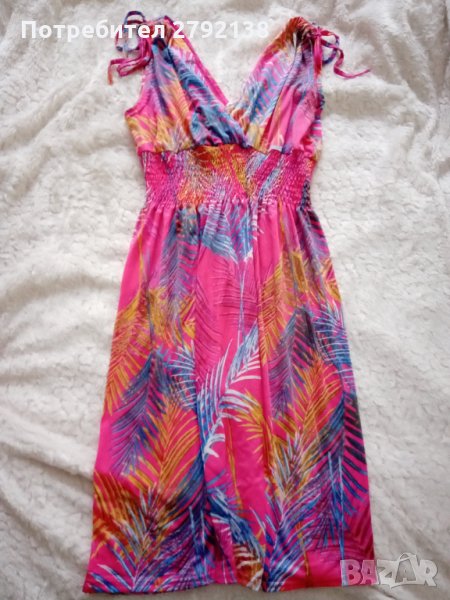 Дамска рокля, снимка 1