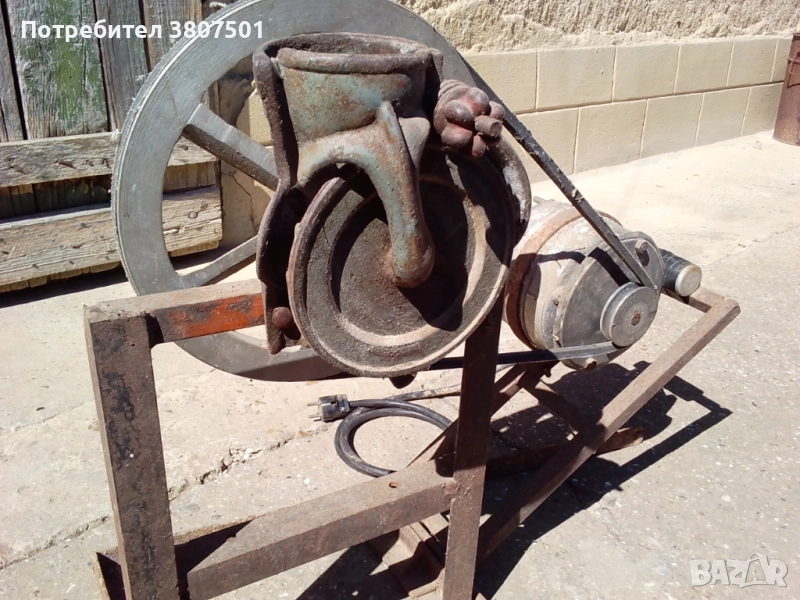 Електрическа трошачка за царевица, снимка 1