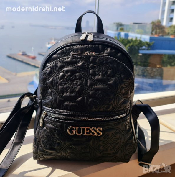 Дамска раница Guess, снимка 1