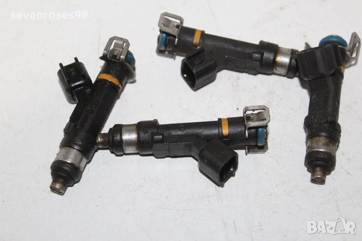 Дюза бензин Мазда 3 2008 2.3i 158hp Mazda 3 седан  0280158103   4броя, снимка 1