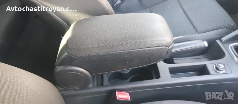 Подлакътник Audi A3 8P, снимка 1