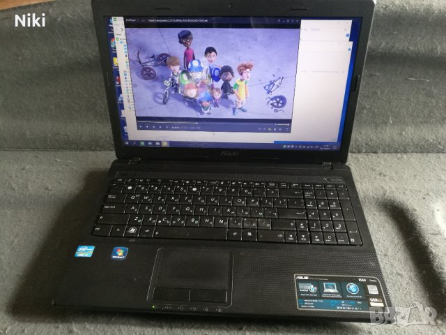 Продавам работещ лаптоп Asus K54L, 15 инча