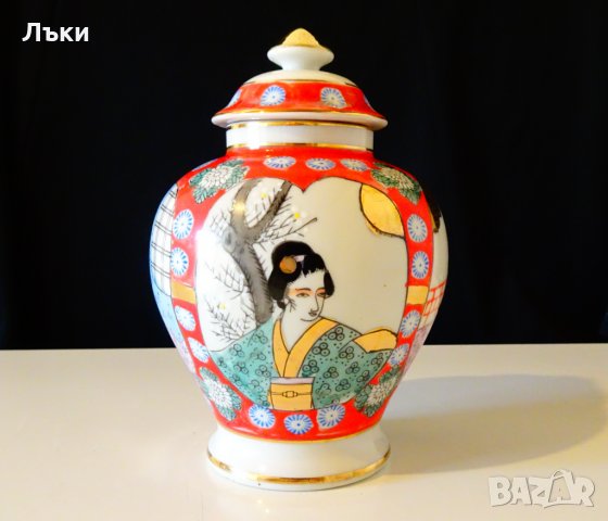 Японска порцеланова ваза Сацума,злато,урна. , снимка 2 - Вази - 26834882