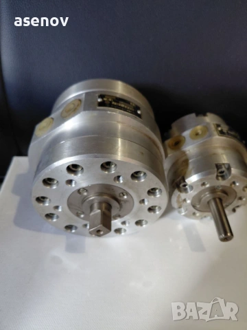 хидравлична задвижка, снимка 3 - Резервни части за машини - 53112797