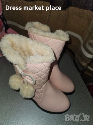 Детски зимни ботушки , снимка 4 - Детски боти и ботуши - 53142233