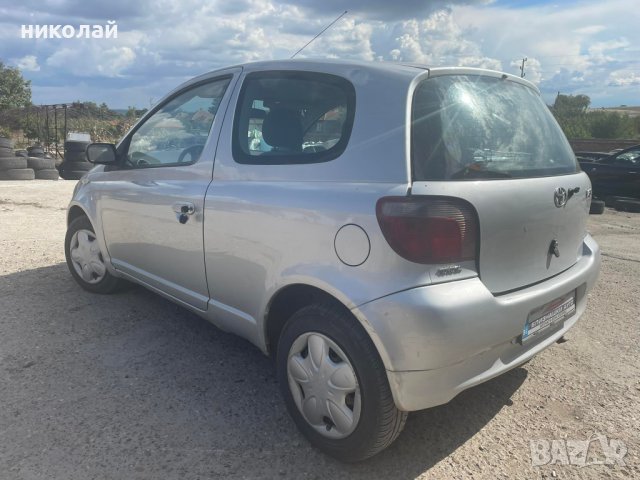 Toyota Yaris 1000 само на части, снимка 6 - Автомобили и джипове - 38542128