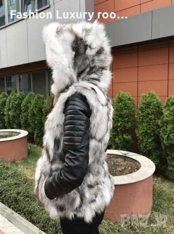 Дамски елек с качулка от естествен косъм на лисица, снимка 3 - Елеци - 27877272