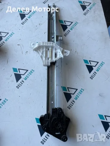 82403Q0010 стъклоповдигач за предна дясна врата от Hyundai I20 1. 0T, 101 ph, automatic