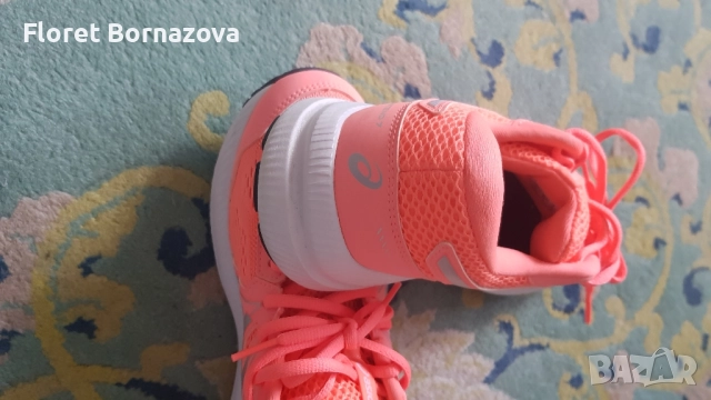 нови маратонки Асикс. Не носени. 39 номер.